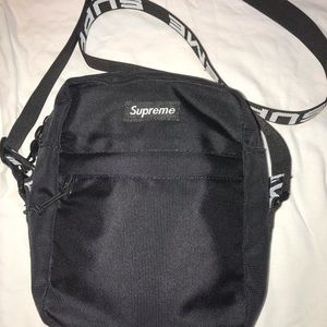 Supreme shoulder bag